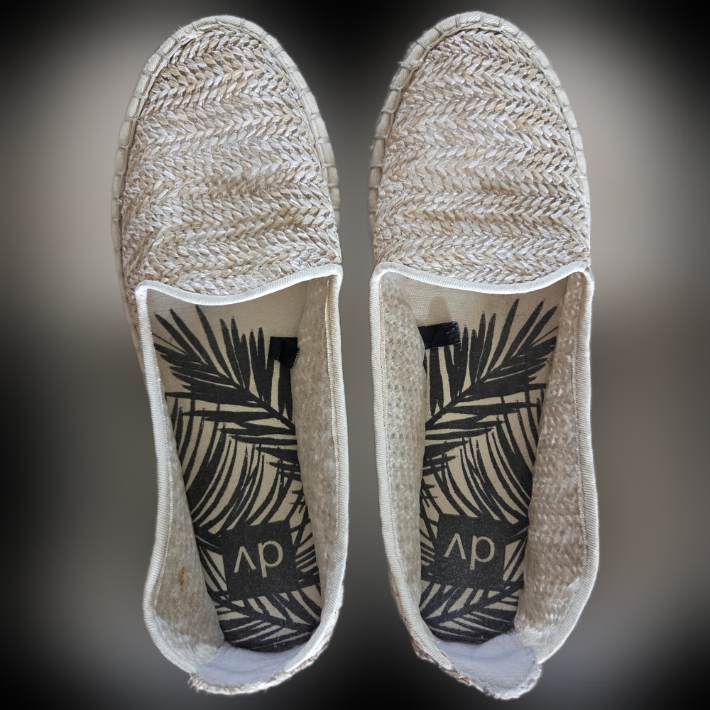 DV From Target Women's Cream Textured Loafers